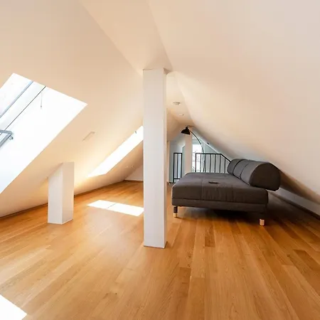 Spiegel - Penthouse Auszeit Apartman *